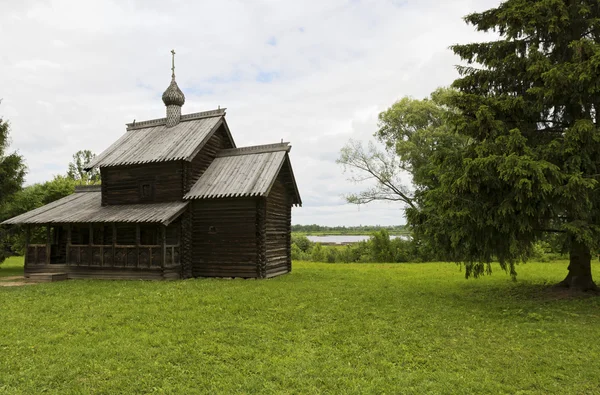 Russian wooden architecture. — Stock Photo, Image