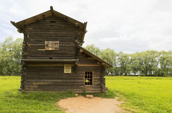 Architecture en bois russe . — Photo