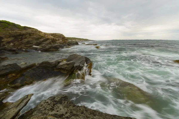 ロッキー海岸. — ストック写真