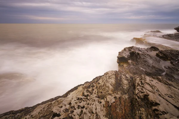 ロッキー海岸. — ストック写真