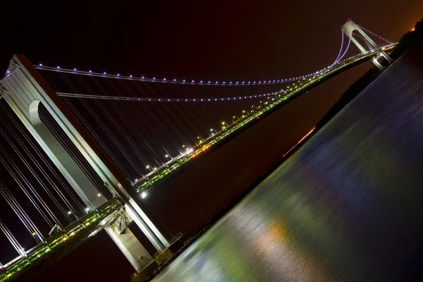 New York şehri, Verazzano daraltır köprü gece manzarası. — Stok fotoğraf