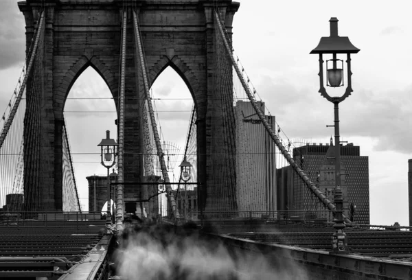 Uitzicht op New York City, Usa, Brooklyn Bridge. — Stockfoto