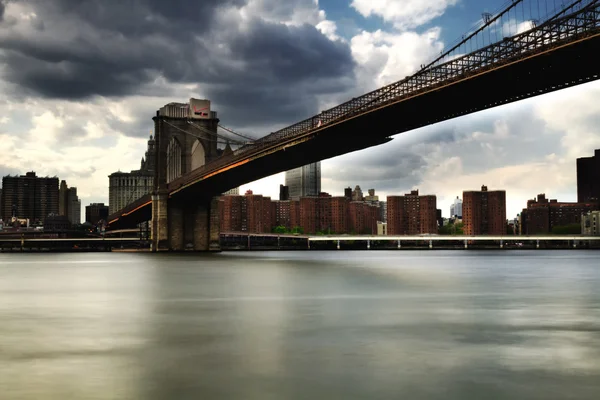 Vistas de New York City, Estados Unidos, Brooklyn Bridge . — Fotografia de Stock