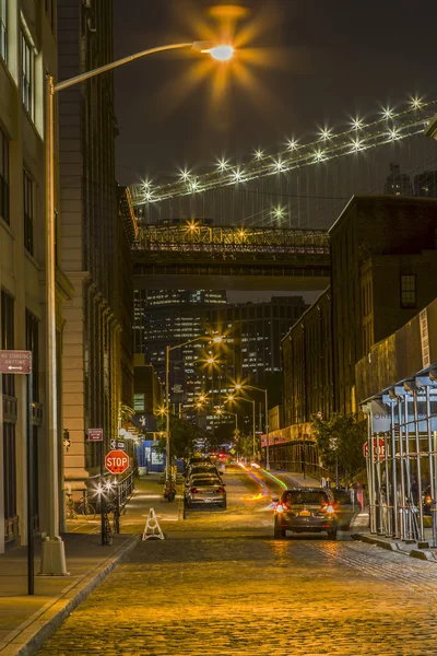 Vistas noturnas da cidade de Nova York — Fotografia de Stock