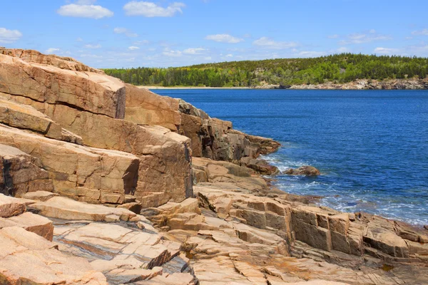 Rocky shore. — Stock Photo, Image