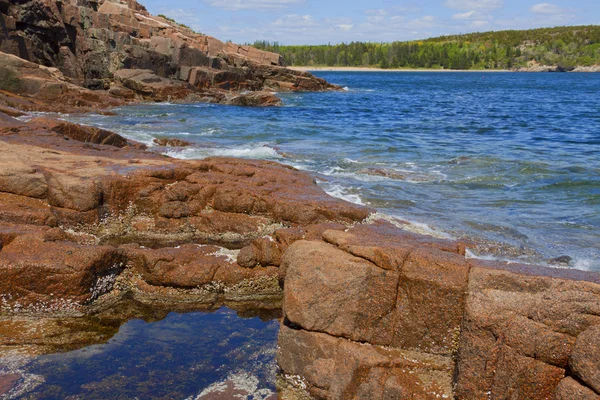 Rocky shore. — Stock Photo, Image