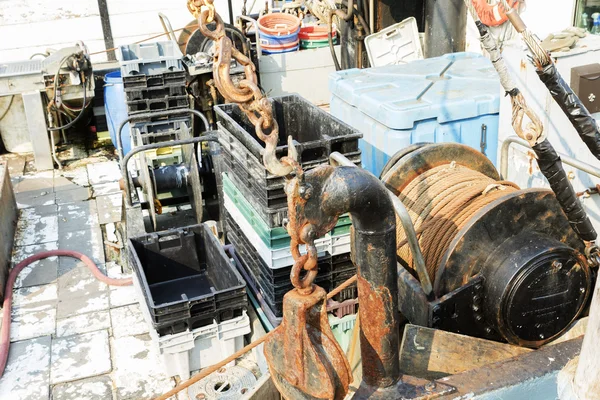 Ausrüstung für kommerzielle Fischerboote. — Stockfoto