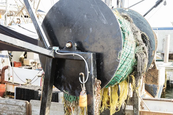 Ticari balıkçılık tekne ekipmanları. — Stok fotoğraf