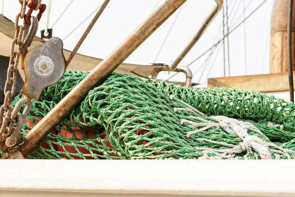 Kommersiellt fiske båtutrustning. — Stockfoto