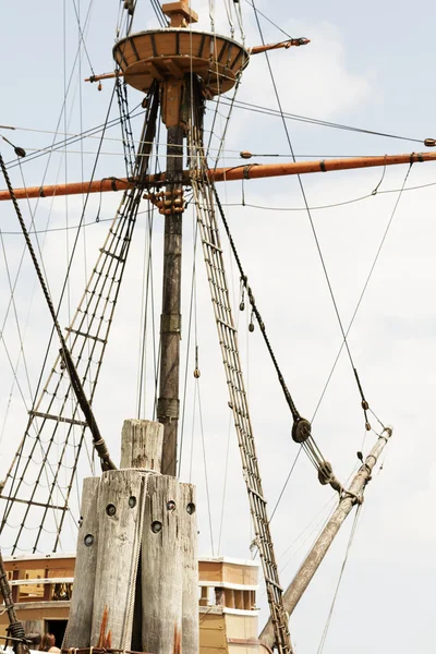 Aparejo en el barco alto . — Foto de Stock