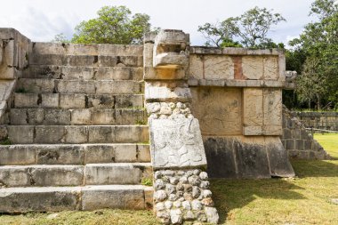 Chichen Itza Maya Harabeleri
