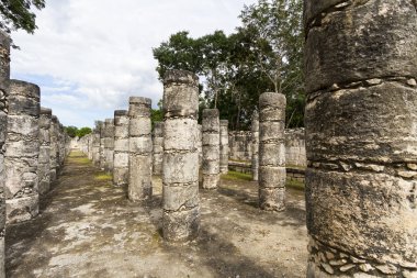Chichen Itza Maya Harabeleri