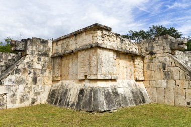 Chichen Itza Maya Harabeleri