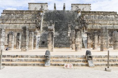 Chichen Itza Maya Harabeleri