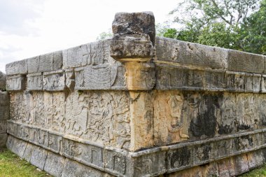Chichen Itza Maya Harabeleri