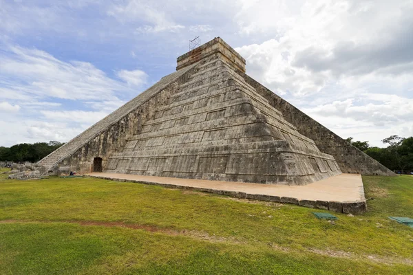 Chichen Itza maja romok — Stock Fotó