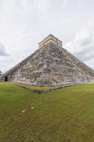 Chichen Itza Mayan ruins — Stock Photo, Image