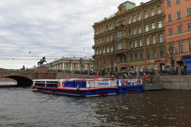 Saint Petersburg sokak görünümü.