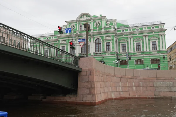 Saint Petersburg sokak görünümü. — Stok fotoğraf