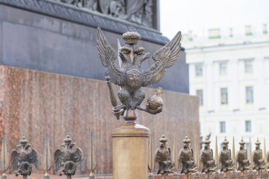 Alexander sütun üzerinde Palace Square