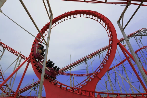 Amusement park ride. — Stock Photo, Image