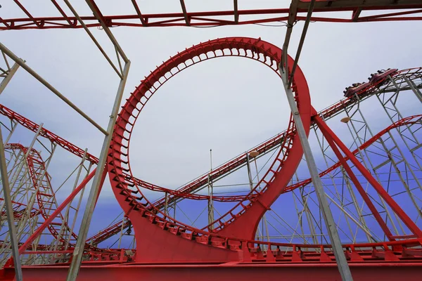 Amusement park ride — Stock Photo, Image