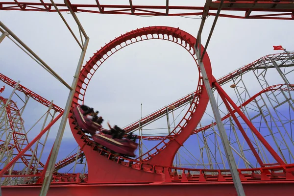 Amusement park ride. — Stock Photo, Image