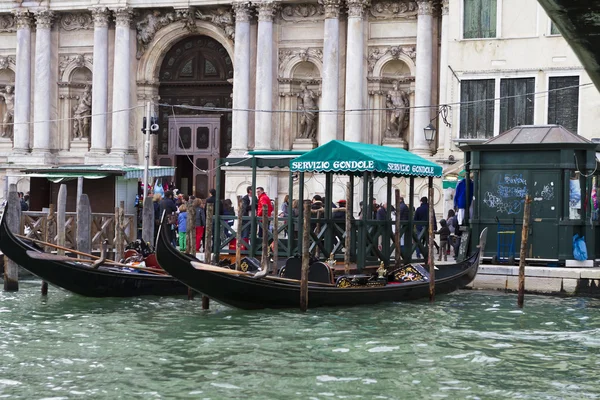 Gatan utsikt över Venedig i Italien — Stockfoto