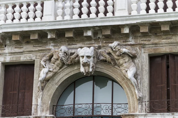 Straat uitzicht op Venetië in Italië — Stockfoto