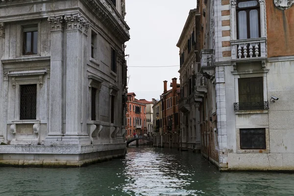 Vistas a la calle de Venecia en Italia — Foto de Stock