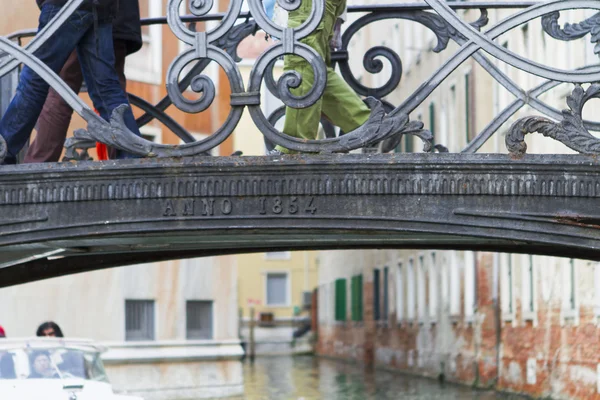 Straat uitzicht op Venetië in Italië — Stockfoto