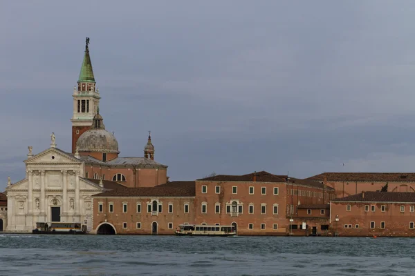 Vistas a la calle de Venecia en Italia — Foto de Stock