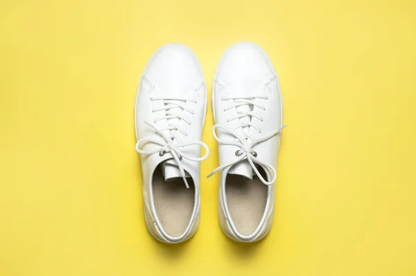 White Sneakers Yellow Background Top View Flat Lay Stylish Youth —  Fotos de Stock