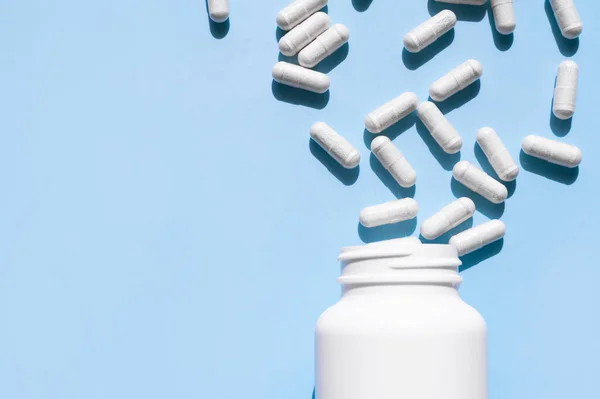 Pilules Comprimés Vitamines Compléments Alimentaires Capsules Flacon Plastique Blanc Sur Image En Vente
