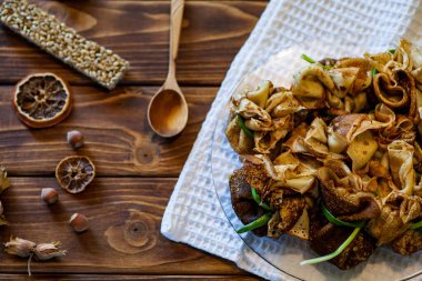 ıspanakla doldurulmuş gözleme.