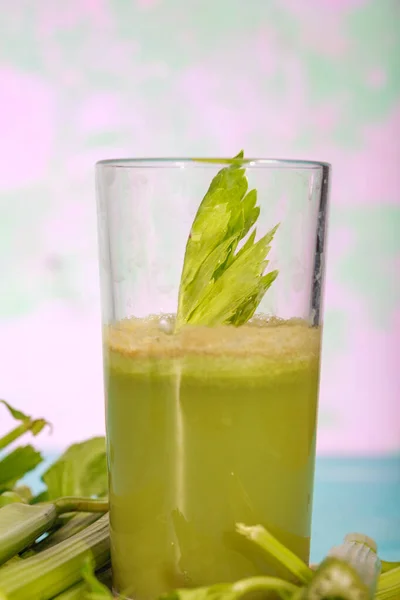 Healthy drink, vegetable juice, studio shot — Stock Photo, Image