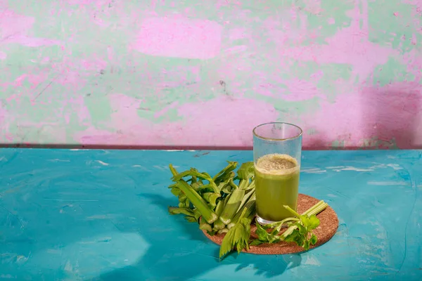 健康飲料、野菜ジュース、スタジオショット — ストック写真