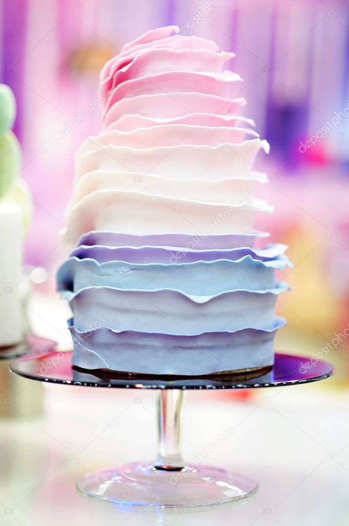 Delicious wedding cake 