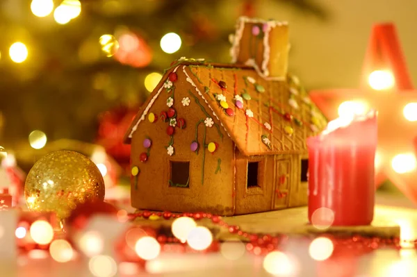 Sweet Homemade Gingerbread House Decorated Candies Glazed Standing Table Christmas — Stock Photo, Image