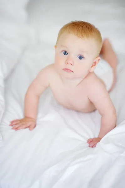 Schöner kleiner Junge — Stockfoto