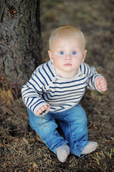 Baby boy at the park — Stock Photo, Image