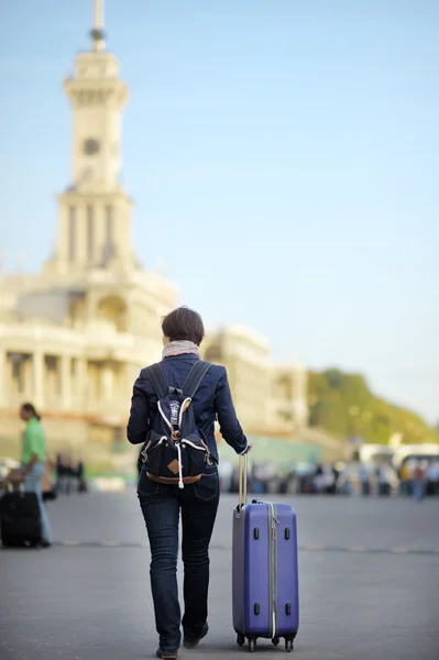 Turista in città — Foto Stock