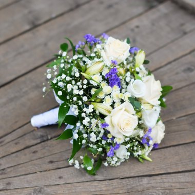 Güzel düğün çiçekleri buketi 