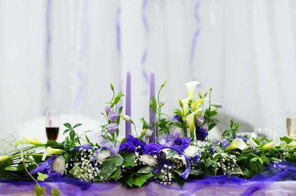 Conjunto de mesa para recepção de casamento — Fotografia de Stock