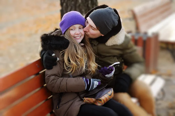 Young couple embracing — Stock Photo, Image