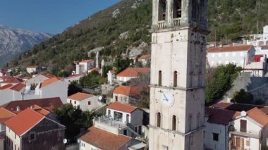 Karadağ 'daki ünlü antik kentin hava batımı görüntüsü