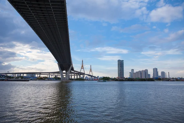 Twilight brug — Stockfoto