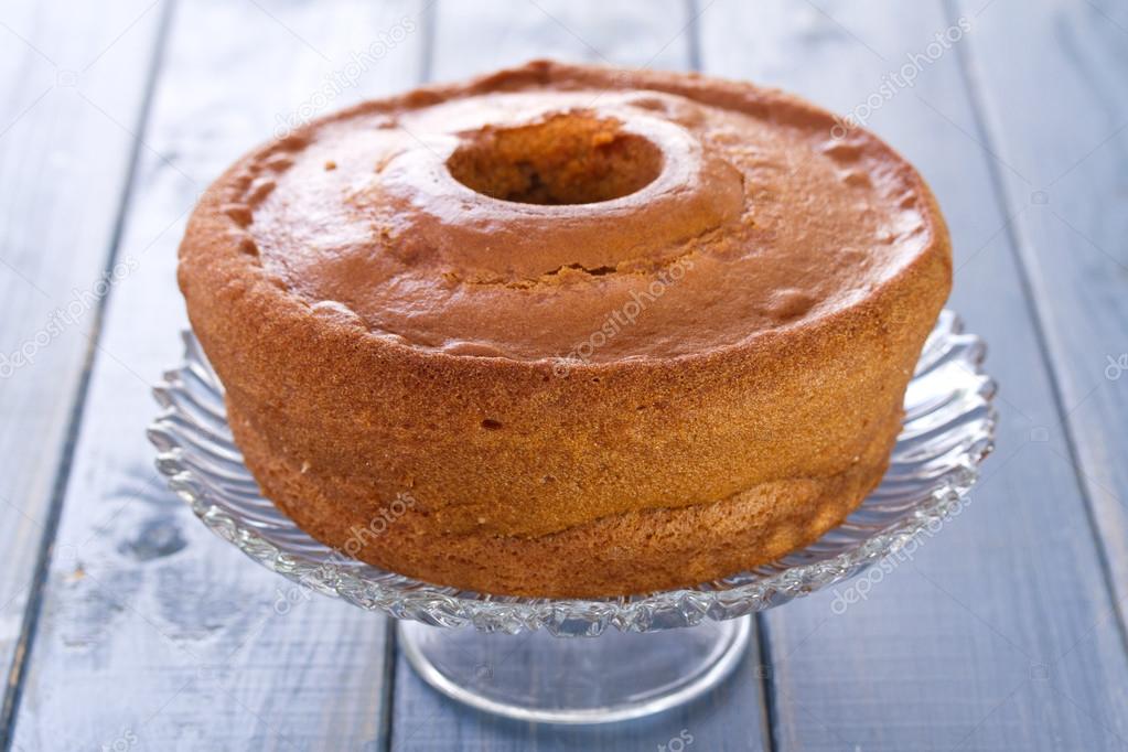 Bolo Tradicional Portugues Pao De Lo No Prato Fotos Imagens De C Nataliamylova