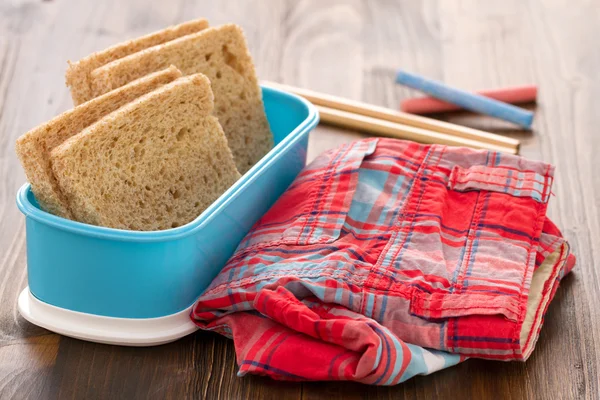 Beslenme çantası içinde ekmek — Stok fotoğraf