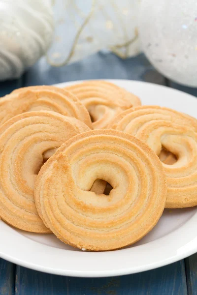 Cookies on white dish — Stock Photo, Image